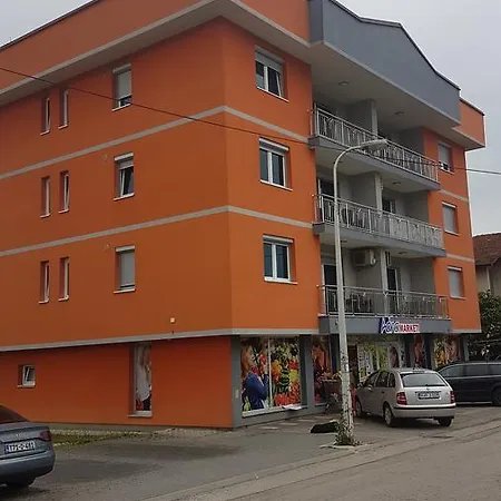 Lux Star 아파트 Bihać